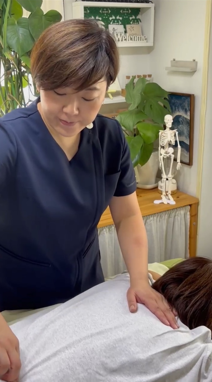 髙橋麻実子